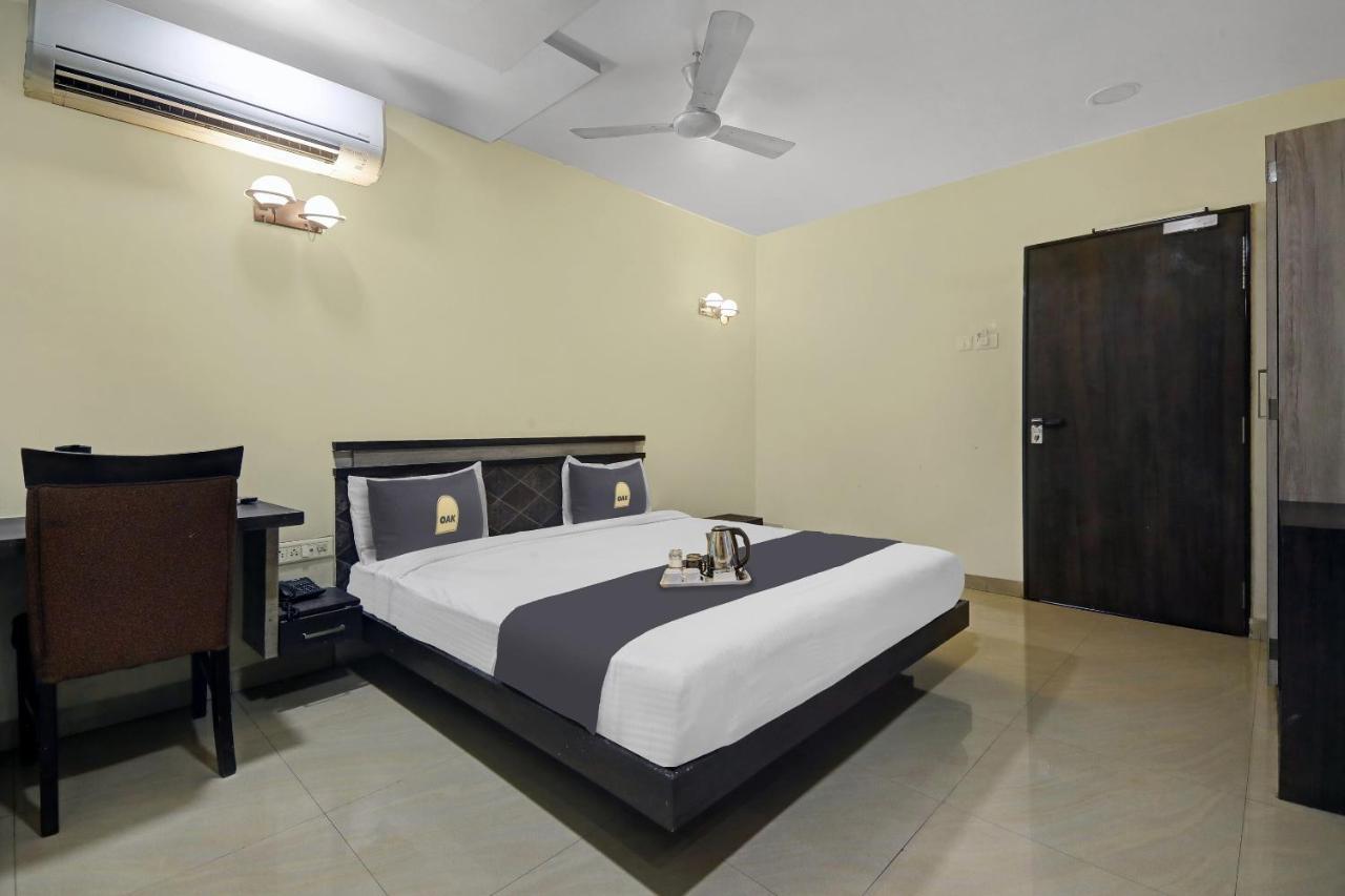 Townhouse Oak Hotel The Sudesh Raipur  Bagian luar foto