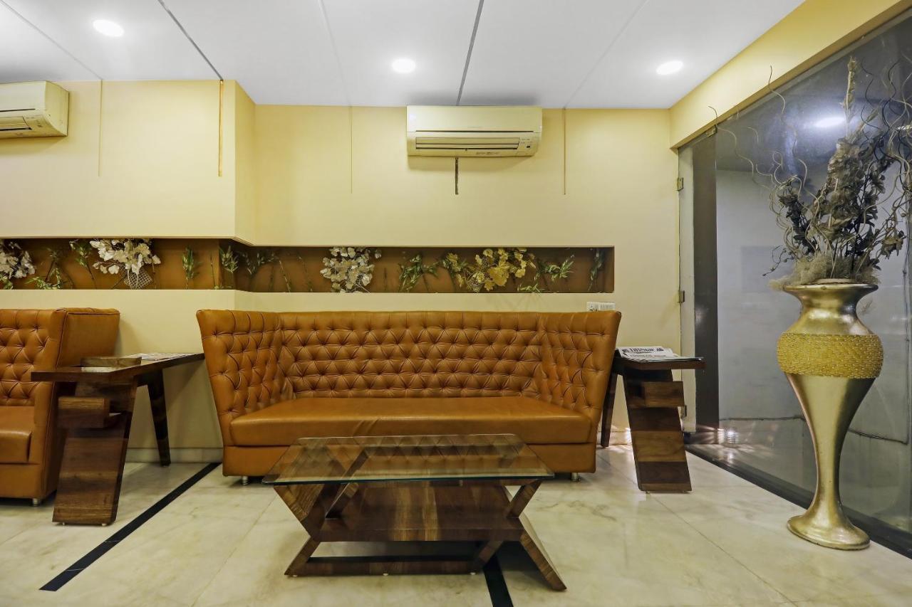 Townhouse Oak Hotel The Sudesh Raipur  Bagian luar foto