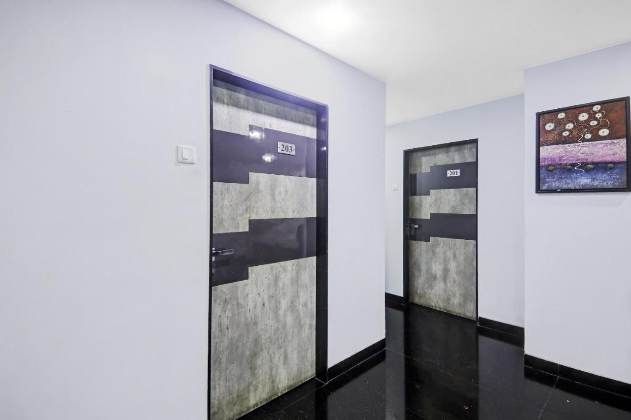 Townhouse Oak Hotel The Sudesh Raipur  Bagian luar foto